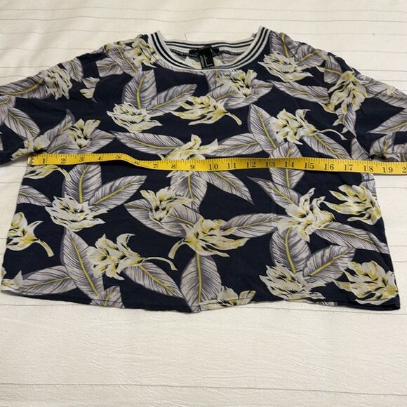 Forever 21 Hawaiian Shirt - Picture 3 of 5